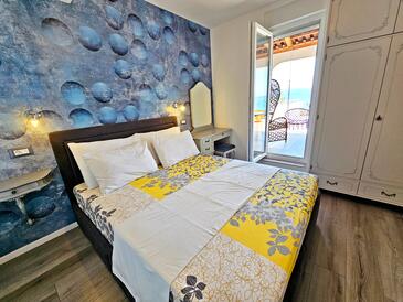 Apartmanok a tenger mellett Krilo Jesenice, Omis - 23043