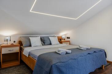 Апартаменты с парковкой Вир - Vir - 23044