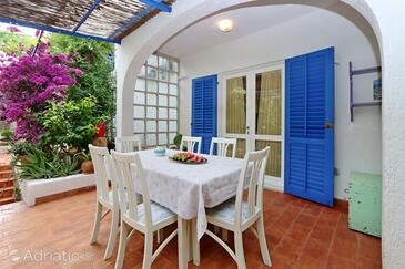 Apartmanok parkolóhellyel Porozina, Cres - 23050