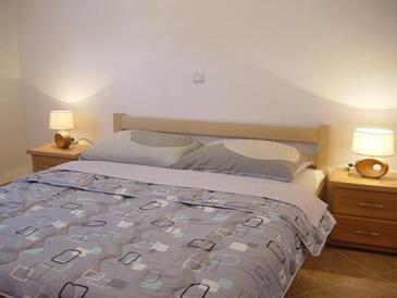 Apartments with parking space Malinska, Krk - 23054