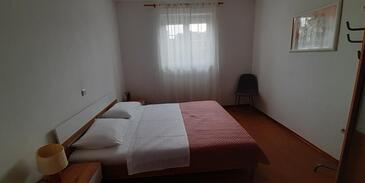 Apartments with parking space Malinska, Krk - 23054