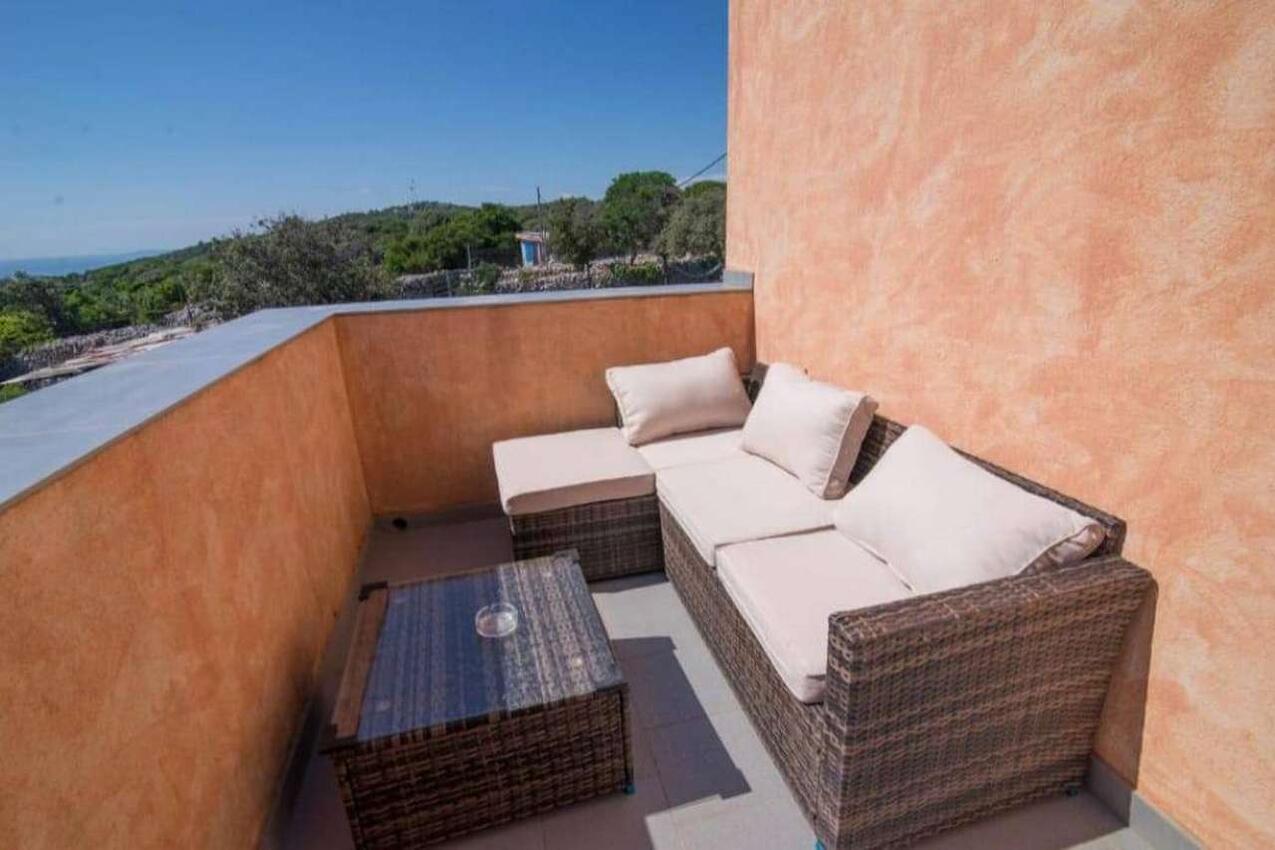 Apartmani s parkingom Bonić, Lošinj - 23056