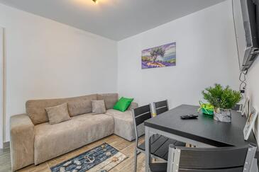 Apartments with parking space Bonić, Lošinj - 23056
