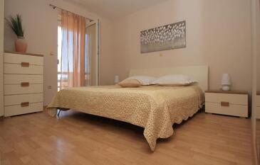 Appartamenti per famiglie con bambini Kastel Stafilic, Castelli - Kaštela - 23058