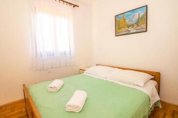 Apartmanok parkolóhellyel Baska, Krk - 23071