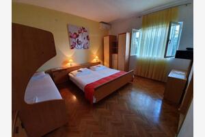 3-Zimmer-Ferienwohnung Mimice 3-Zimmer-Ferienwohnung Mimice, Omis (A-23074-a)