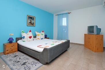 Lejlighedens parkeringsplads Klenovica, Novi Vinodolski - 23100