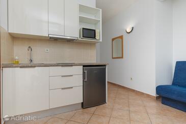Apartmaji ob morju Lokva Rogoznica, Omiš - 23105