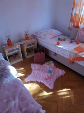 Ferienhaus am Meer Poljica, Trogir - 23107