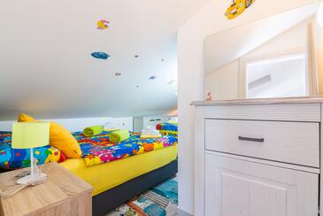 Ferienwohnungen mit Parkplatz Medulin - 23109