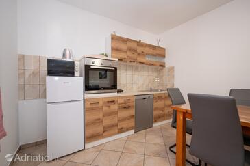 Apartmani uz more Sukošan, Zadar - 23119