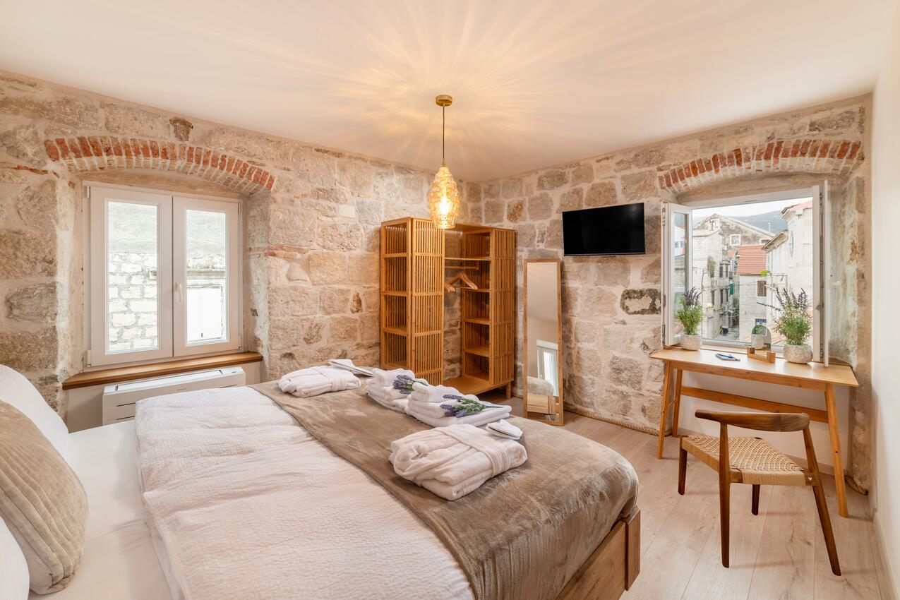 Casa vacanze accanto al mare Kastel Novi, Castelli - Kaštela - 23126