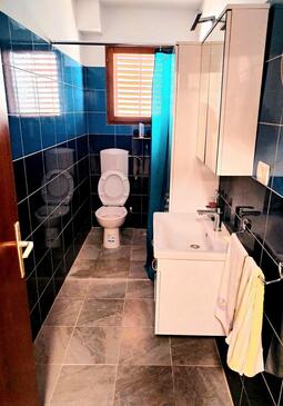 Apartment with terrace Trogir, Central Dalmatia