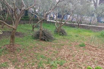 Apartment with terrace Trogir, Central Dalmatia