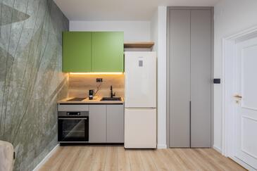 Apartmanok a tenger mellett Seget Donji, Trogir - 23134