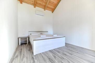 Haus mit Pool für Familien Gornje Raštane, Biograd - 23137