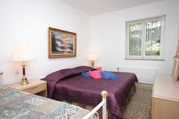 Apartmaji z bazenom za družine z otroci Opatija - 2314