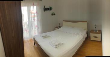 Apartmanok parkolóhellyel Supetar, Brac - 23147