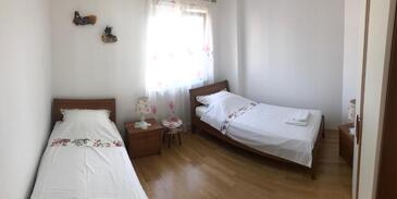 Apartmanok parkolóhellyel Supetar, Brac - 23147