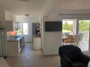 Ferienwohnungen mit Parkplatz Supetar, Brac - 23147