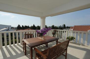 Apartmanok parkolóhellyel Supetar, Brac - 23147