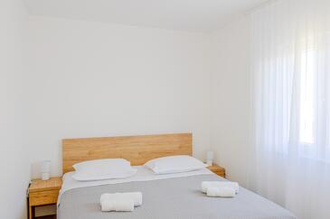 Leiligheter med parkering Okrug Gornji, Ciovo - 23151