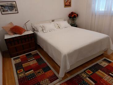 Apartamentos con parking Makarska - 23153