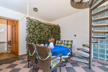 Apartments with parking space Mali Lošinj, Lošinj - 23160