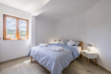 Apartmanok parkolóhellyel Splitska, Brac - 23168