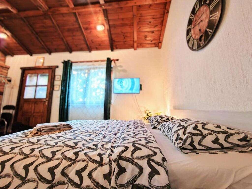AS-23170-a - Privatunterkunft - Ferienwohnungen mit Parkplatz Jastrebarsko, Prigorje