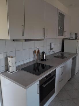 Appartamenti accanto al mare Maslinica, Solta - 23173