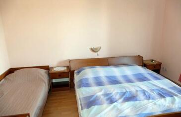 Lägenheter med parkering Barbat, Rab - 23180