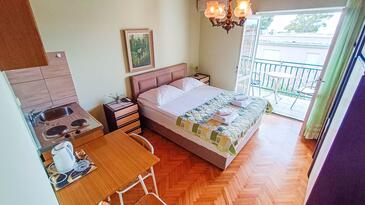 Apartamentos junto al mar Promajna, Makarska - 23184