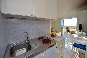 Apartments by the sea Mandre, Pag - 23187