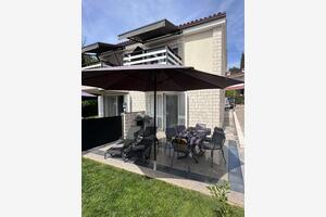 Appartamento di due stanze Rovigno - Rovinj (A-23189-b)