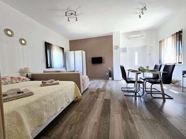 Apartments with parking space Kastav, Opatija - 23191