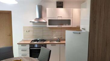 Apartmani uz more Banjol, Rab - 23210