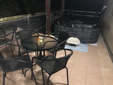 Ferienwohnungen mit Parkplatz Veliki Komor, Zagorje - 23213