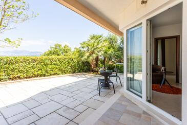 Two bedroom apartment Splitska Two bedroom apartment Splitska, Brač (A-23224-a(