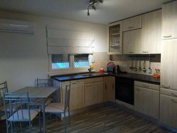 Apartmani s parkingom Palit, Rab - 23237