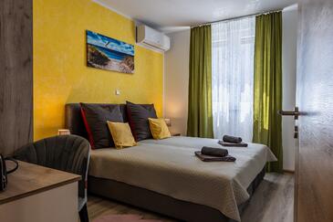 Apartmani s parkingom Vir - 23252