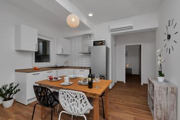Apartmani uz more Tučepi, Makarska - 23256
