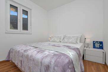 Apartamentos junto al mar Tucepi, Makarska - 23256