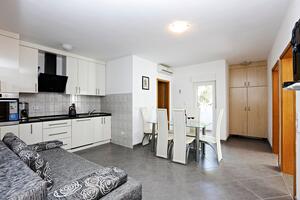 Appartamento di due stanze Stupin Celine, Rogosnizza - Rogoznica (A-23257-b)