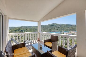 Apartamente cu piscină potrivite pentru familiile cu copii Stupin Celine, Rogoznica - 23257