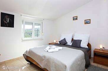 Apartamente cu piscină potrivite pentru familiile cu copii Stupin Celine, Rogoznica - 23257