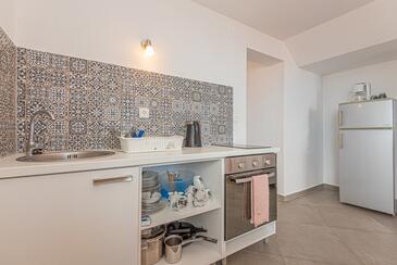 Apartmani s parkingom Bilo, Primošten - 23259