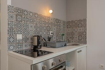 Apartmani s parkingom Bilo, Primošten - 23259