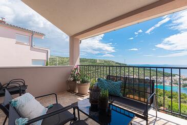 Apartmani s parkingom Bilo, Primošten - 23259