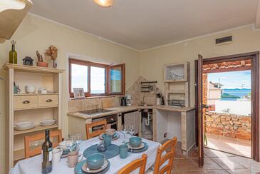 Appartamenti con parcheggio Bilo, Capocesto - Primošten - 23259